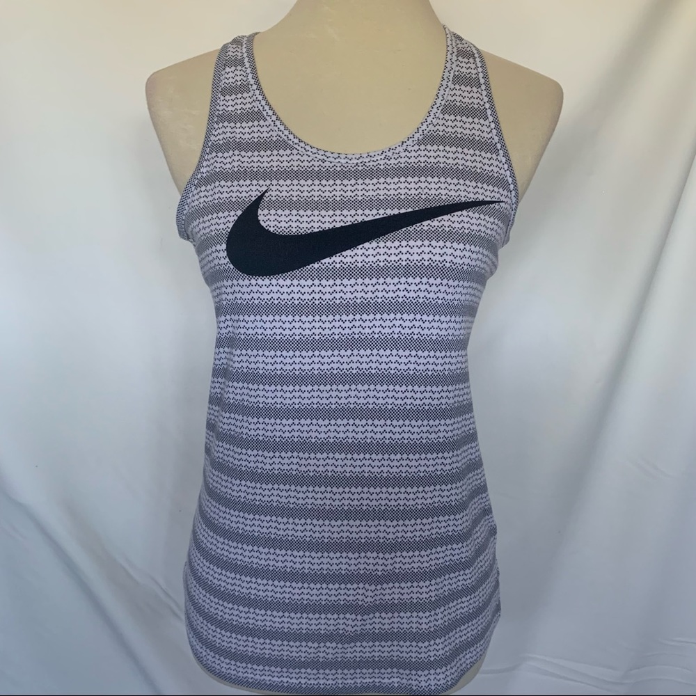 Nike Tee Athletic Cut Tank Top sz. Small